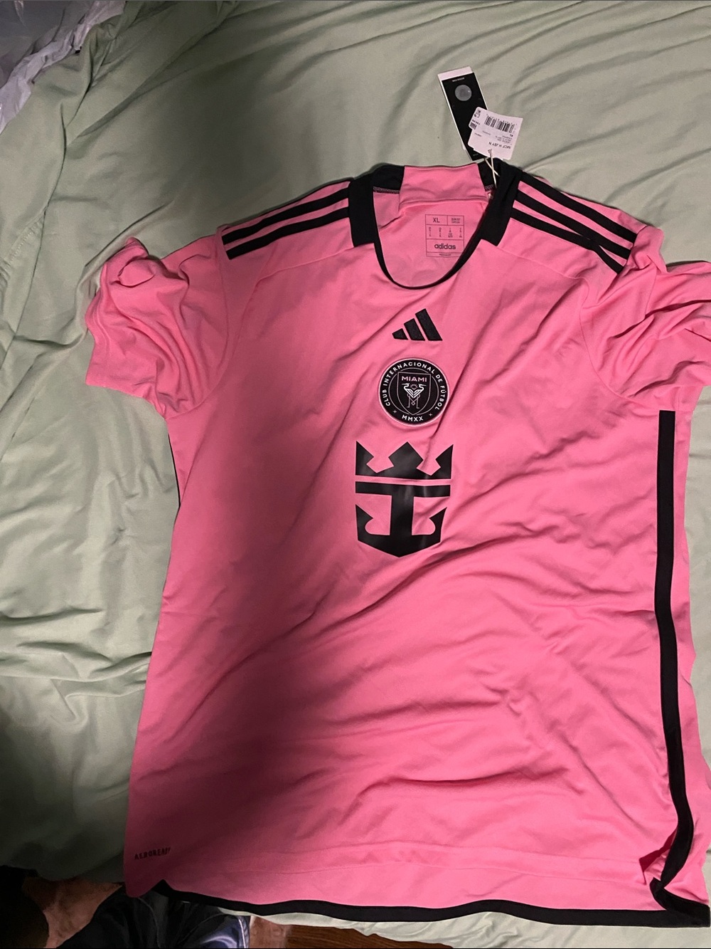 Adidas XL Men pink Messi jersey. Slim fit.